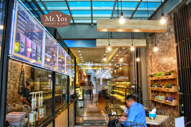 Mr. Yos Bakery & Cafe