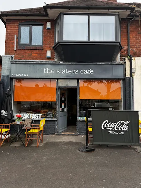 The Sisters Café