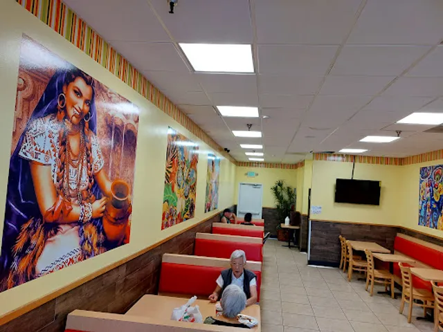 CHILE VERDE MEXICAN FOOD