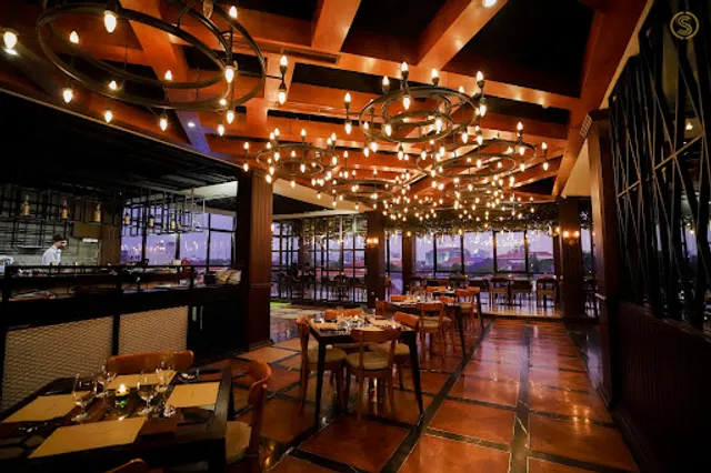 THE SOCIALITE SURABAYA