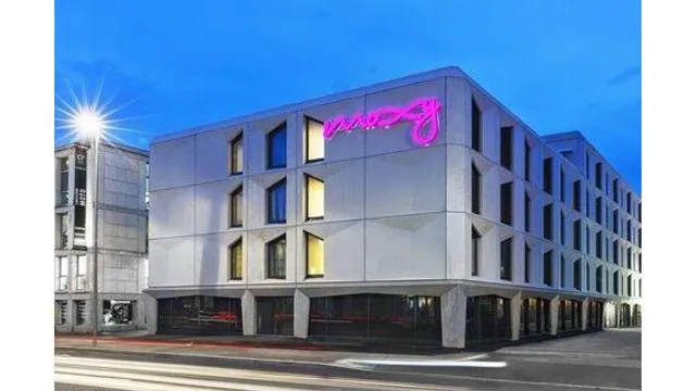 Moxy Lausanne City