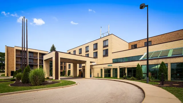Best Western East Towne Suites