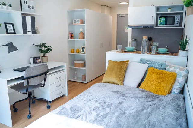 THE FIZZ Vienna Brigittenau