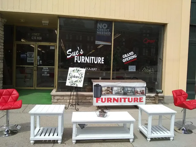 Sue's Furniture