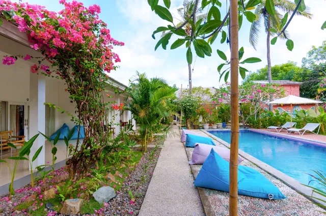 Wave Inn - beach house