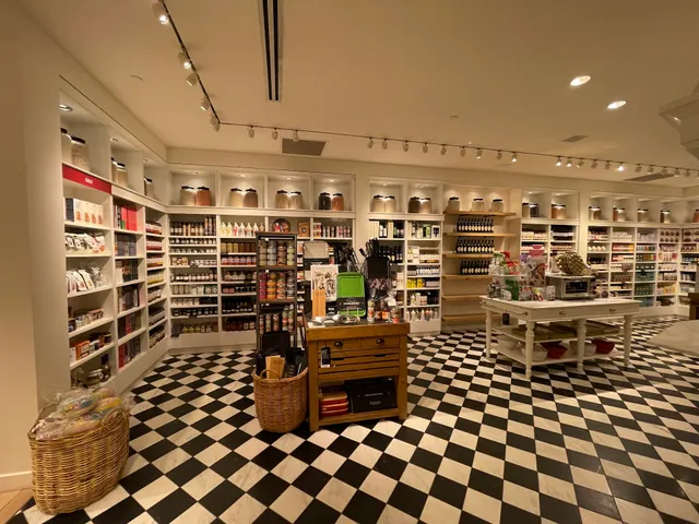 Williams-Sonoma