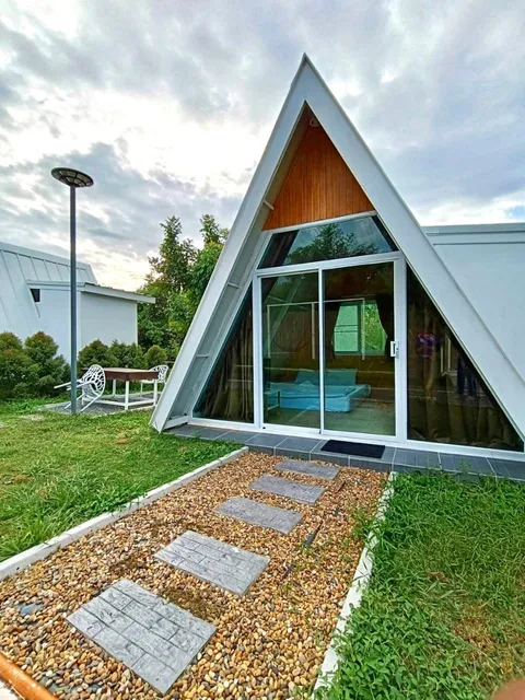 ในเขาคาเฟ่ แอนด์ รีสอร์ท @บ้านนา