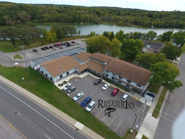 Riverside Inn & Event Center