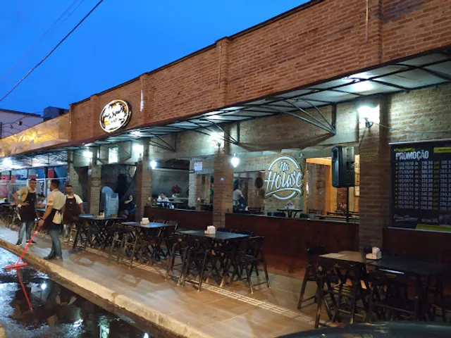 Santo Canto Pizzeria And Cuisine