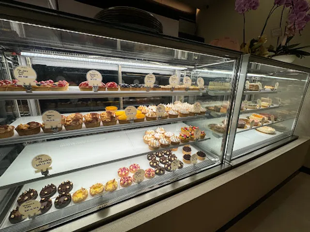 Christine's Bakery @The Exchange TRX