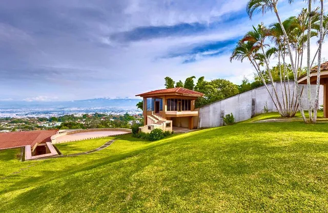 Hostel Monte Campana Escazu