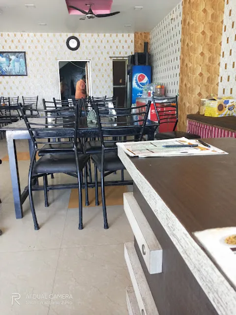 S3 Restaurant & Cafe