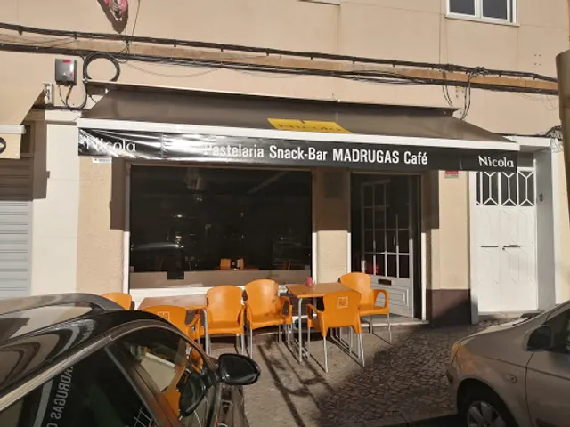 MADRUGAS CAFÉ