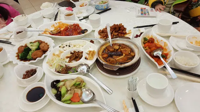 Kung Tak Lam Shanghai Vegetarian Cuisine (Causeway Bay)