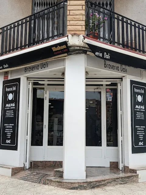 Dalí Brasería