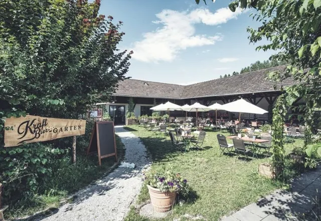 Schlossgut Oberambach