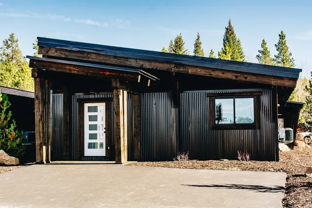 Pendleton Pointe Lodging