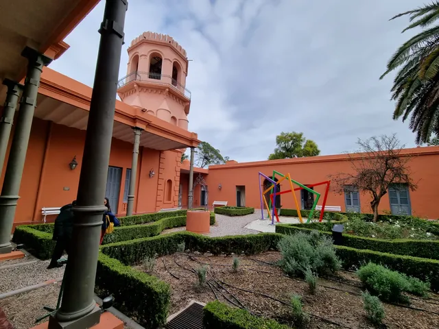 Centro de Arte Contemporaneo Chateau Carreras.