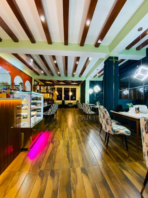 king's Row Cafe & Restaurant