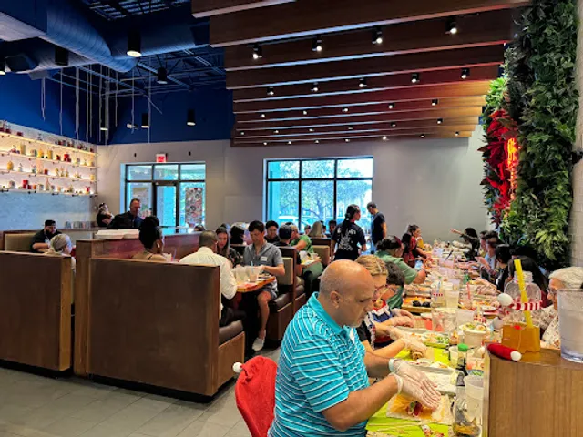 Lucky Cat Street Eatery