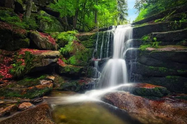 Wodospad Kaskady Myi