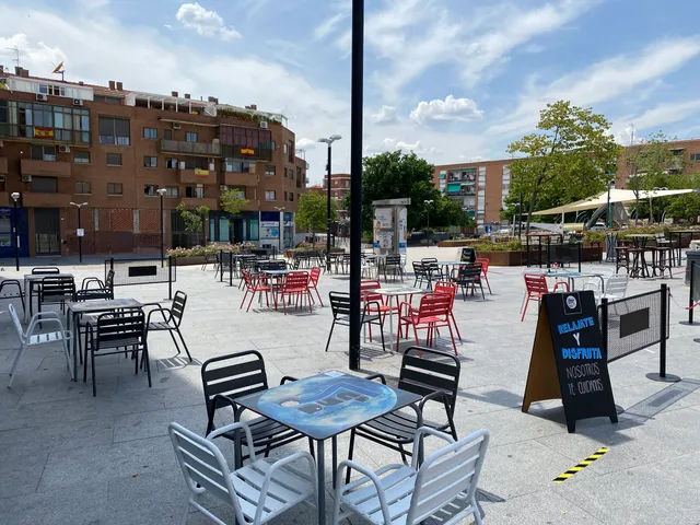 La Luna Restaurante Cafe Grill