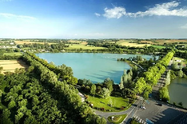 Lac de L'Isle-Jourdain