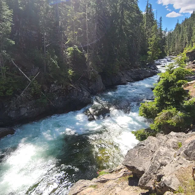 Salmon La Sac Trailhead