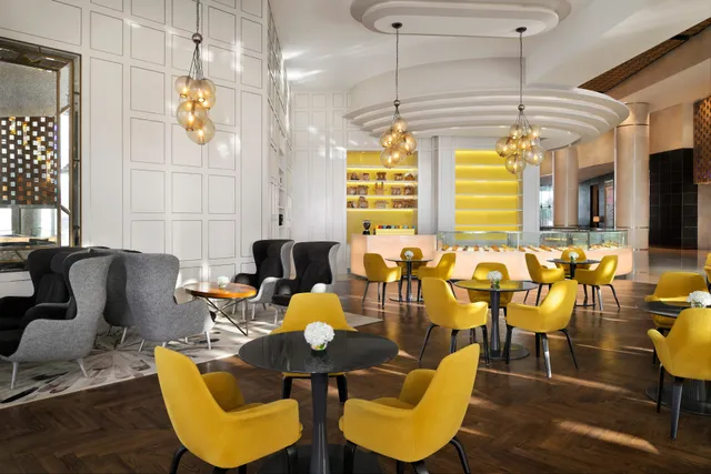 CHOIX Patisserie and Restaurant par Pierre Gagnaire