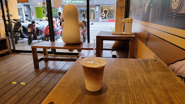 CAMA CAFE 台中民權店