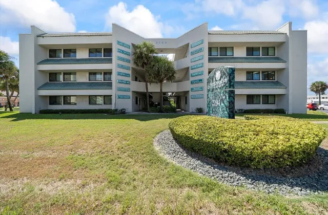 Atlantis Professional Center