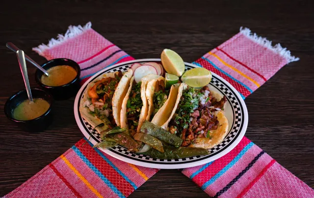 La Oaxaqueñita Tacos & Grill 2