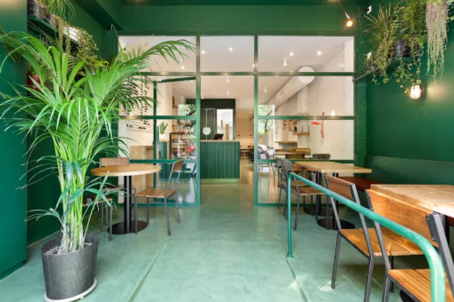 Green&Burger Barcelona - Burger & Healthy Restaurant Near Sagrada Familia