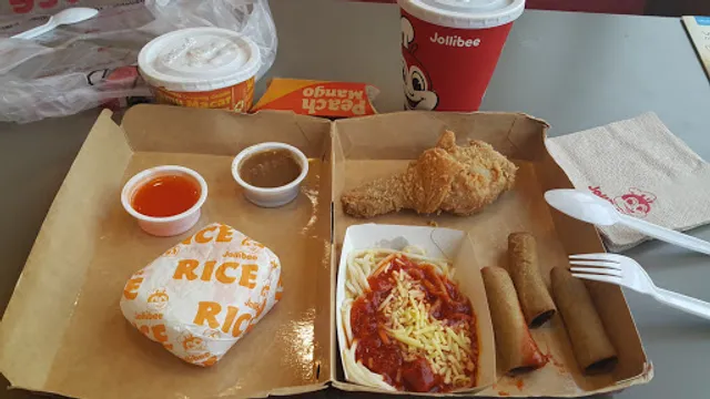 Jollibee Robinson's Metro East