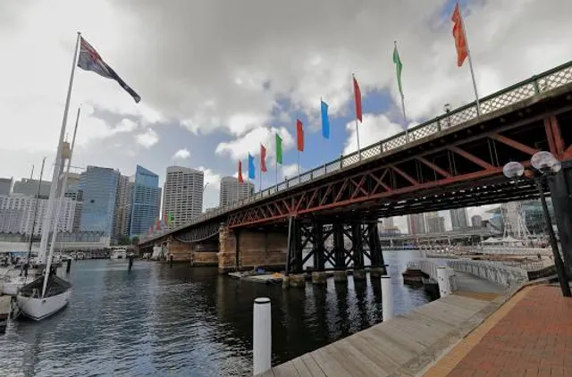 Pyrmont Bridge