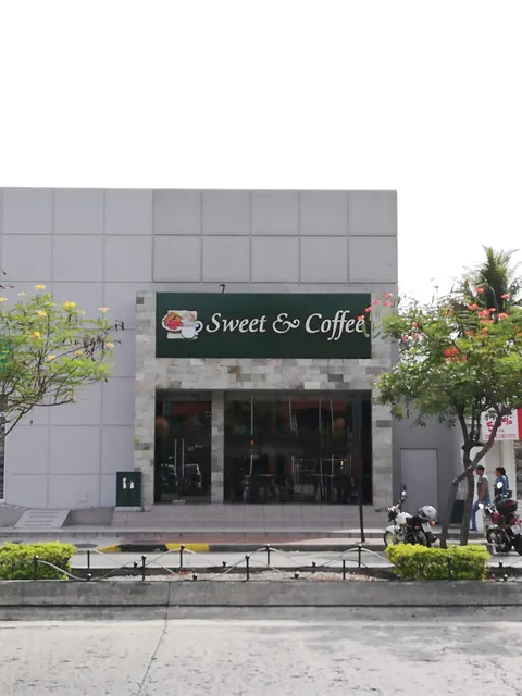 Sweet & Coffee - Alborada
