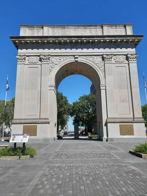 Newport News Victory Arch