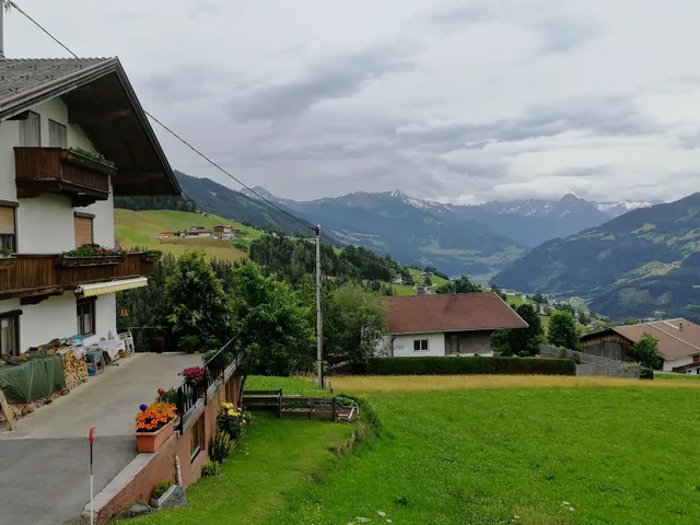 Wohlfühl-Ferienwohnung Bergkristall