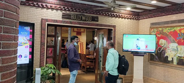 Hollywood Restaurant at Hotel TARA Ramoji Film City