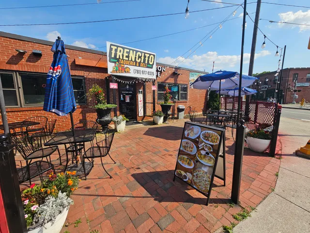 Trencito Taqueria & Deli