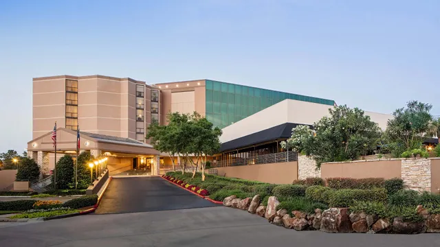 Sonesta Hotel Houston IAH Airport