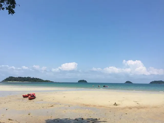 Paradice Island Pool