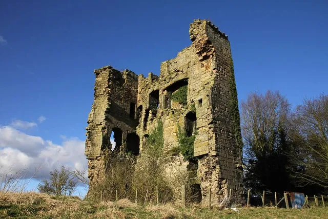 Balwearie Castle Tower