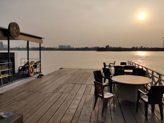 Joy Cafe Ekante Boat Ride