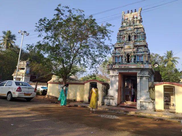 Sri Agasteeshwarar Karuvalarcheri Temple