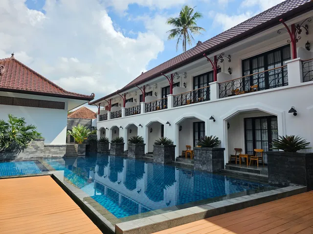 HOTEL DOMAN BOROBUDUR