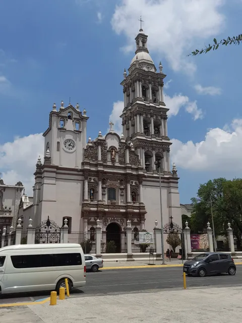Arquidiócesis de Monterrey a R