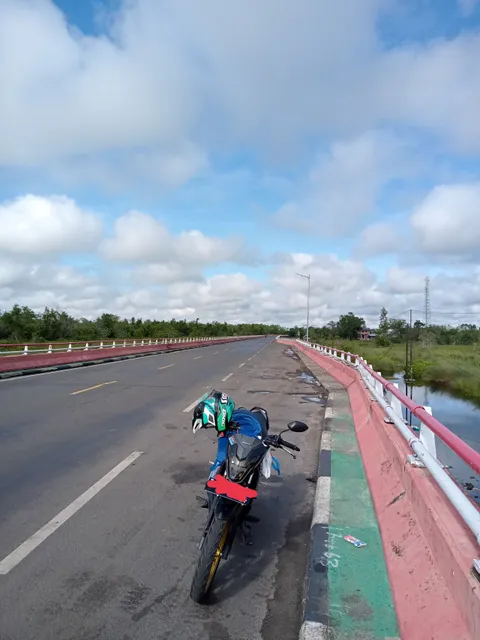 Tumbang Nusa Bridge