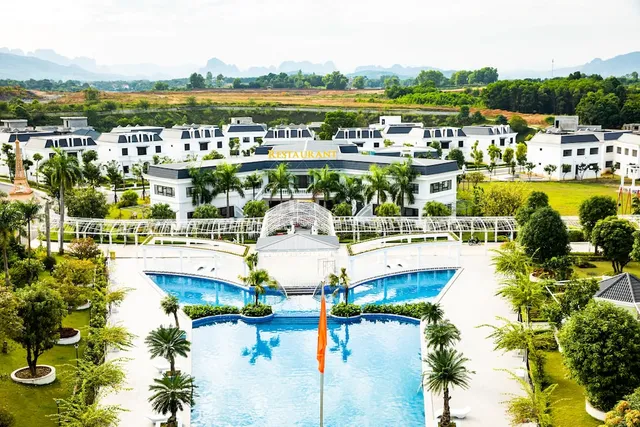 La Saveur Hoa Binh Resort