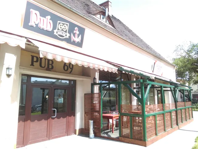 Pub "69"
